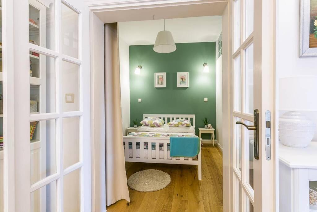 Old Town Apartment Delux Krakow Dış mekan fotoğraf